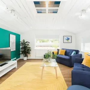 Spacious Duplex - Parking Nottingham