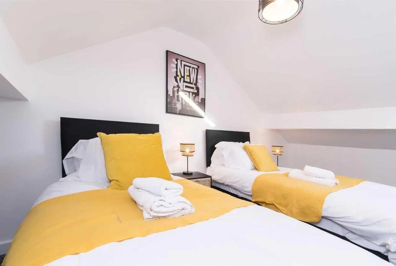 Castle View Apartment